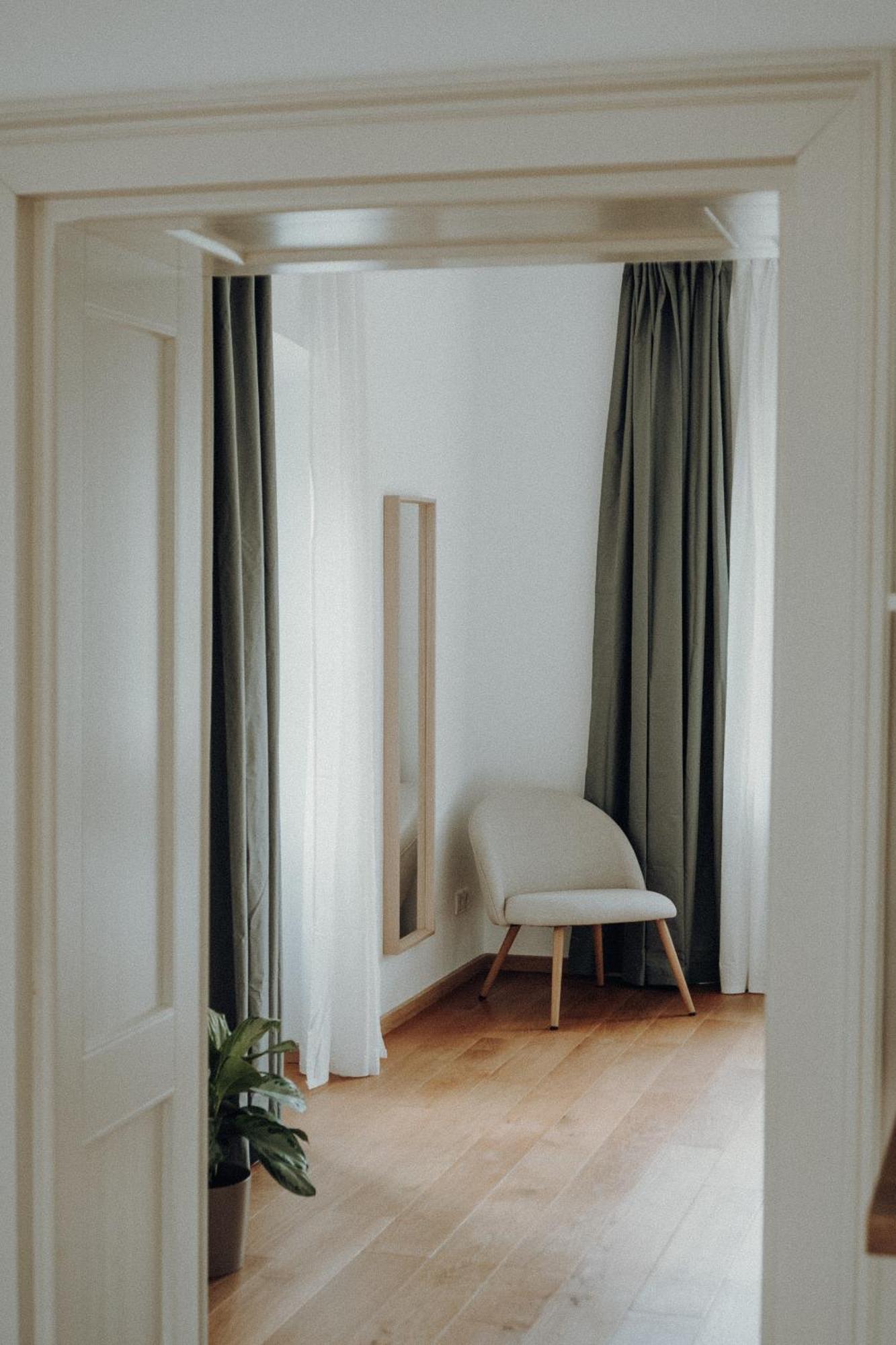 Apartment Weinstrassen Mit Zentrumsanbindung *